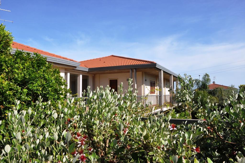 Villa Olea - Luxurious Living, Premier Hospitality Sant'Agata Li Battiati Exterior photo